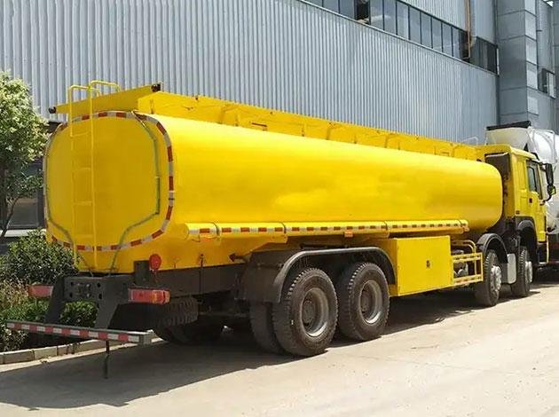 RocksOil Tanker trailer Haulage gallery image 1